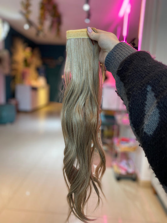 PONY TAIL RUBIA CENIZO VELCRO 60 CM