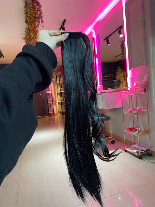 PONY TAIL NEGRA VELCRO 70 CM