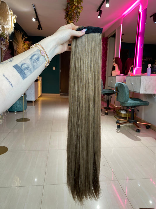 PONY TAIL RUBIO CLARO VELCRO 60 CM