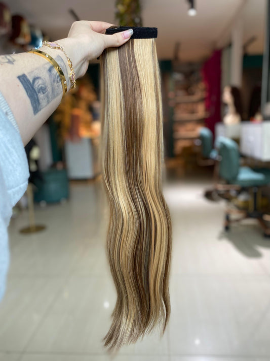 PONY TAIL VELCRO CASTAÑA MECHONES RUBIOS